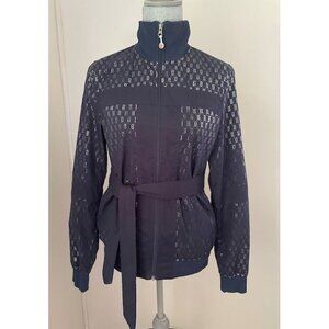 lululemon Limited Edition Navy Blue & Silver. Fits Small - Medium